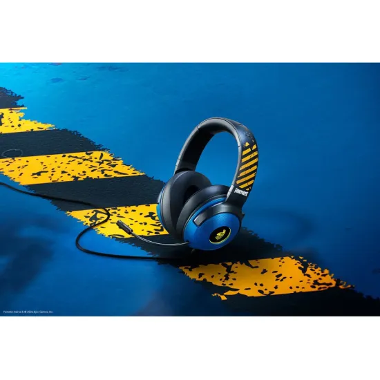 RAZER Kraken V3 X - Fortnite Edition - Gaming Headset, Triforce 40mm Drivers, 7.1