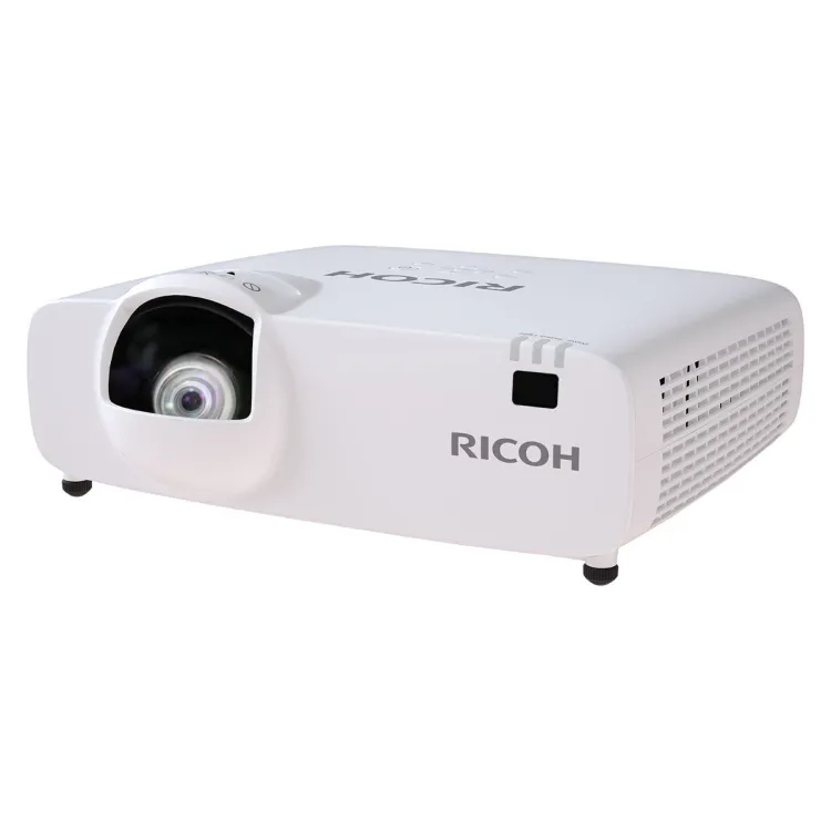 PFU Ricoh Projektor PJ WUL5A40ST, projekcija 55″ - 150″, laserski 3LCD projektor (short throw), WUXGA (1920×1200), 4500 Lumens,