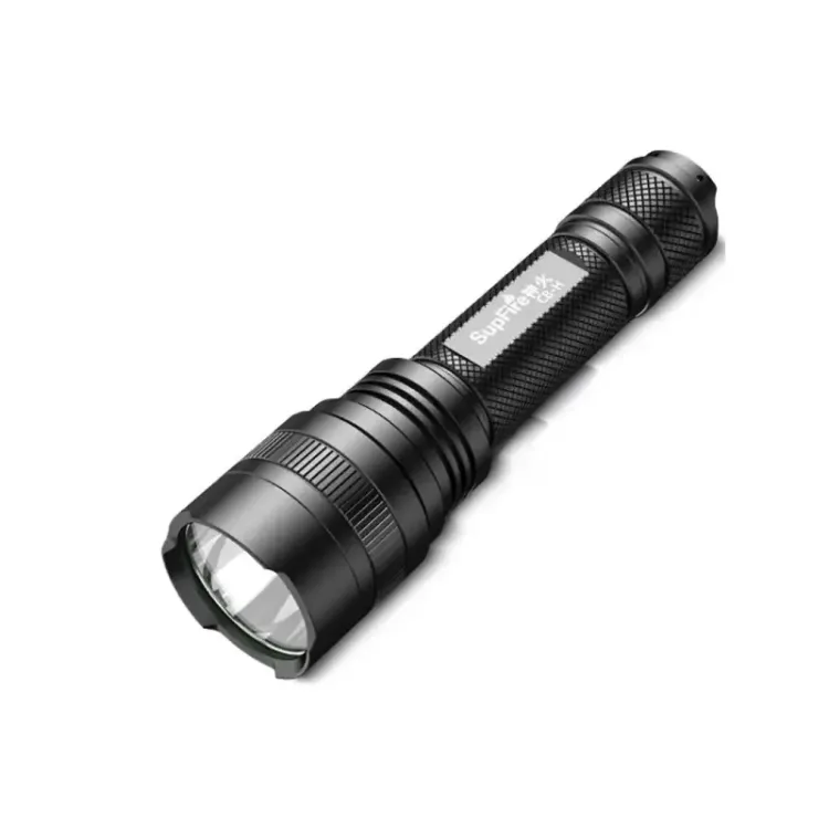 Superfire C8-H LED flashlight black