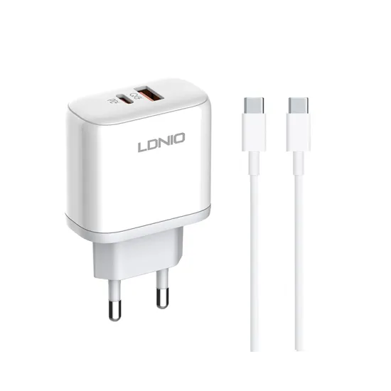 A2526C 45W QC4.0 Dual USB-A/USB-C punjač beli + Tip-C na Tip-C kabl