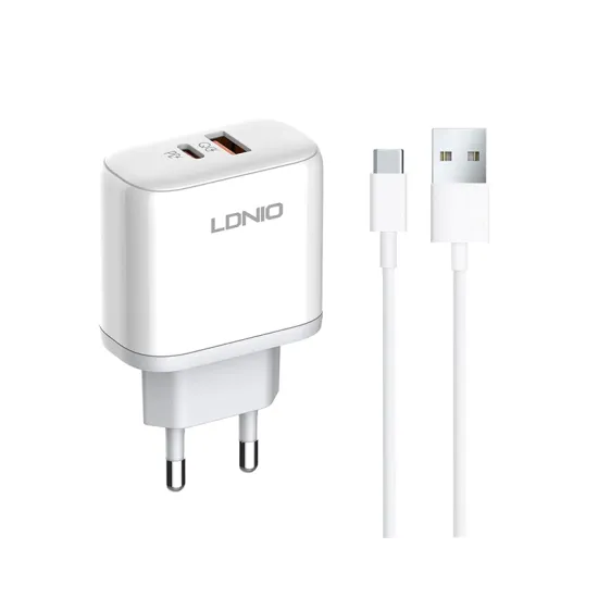 A2526C 45W QC4.0 Dual USB-A/USB-C punjač beli + USB-C kabl