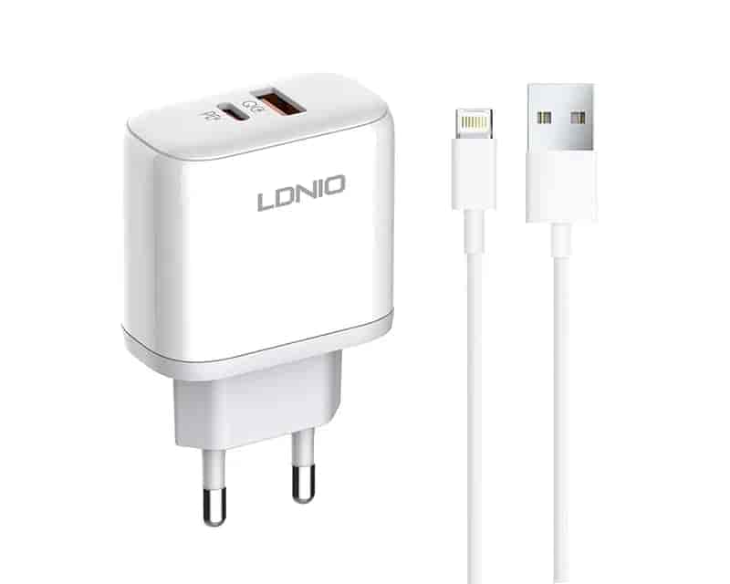 LDNIO A2526C 45W QC4.0 Dual USB-A/USB-C punjač beli + lightning kabl